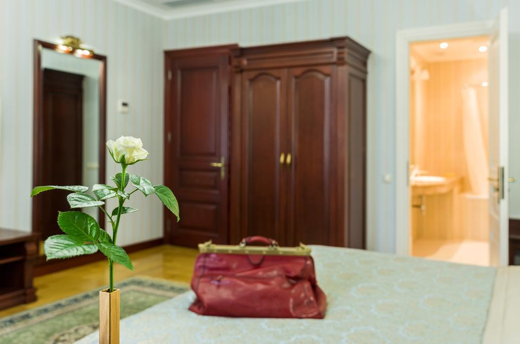 Villa Stanislavskyi Hotel Lviv Ngoại thất bức ảnh